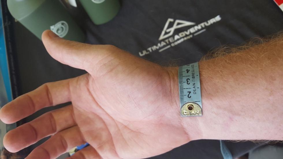 How To Measure Your Wrist for a Paracord Bracelet - Step 1 How To Measure Your Wrist for a Paracord Bracelet - Step 1