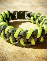 Dragons Teeth Paracord Bracelets